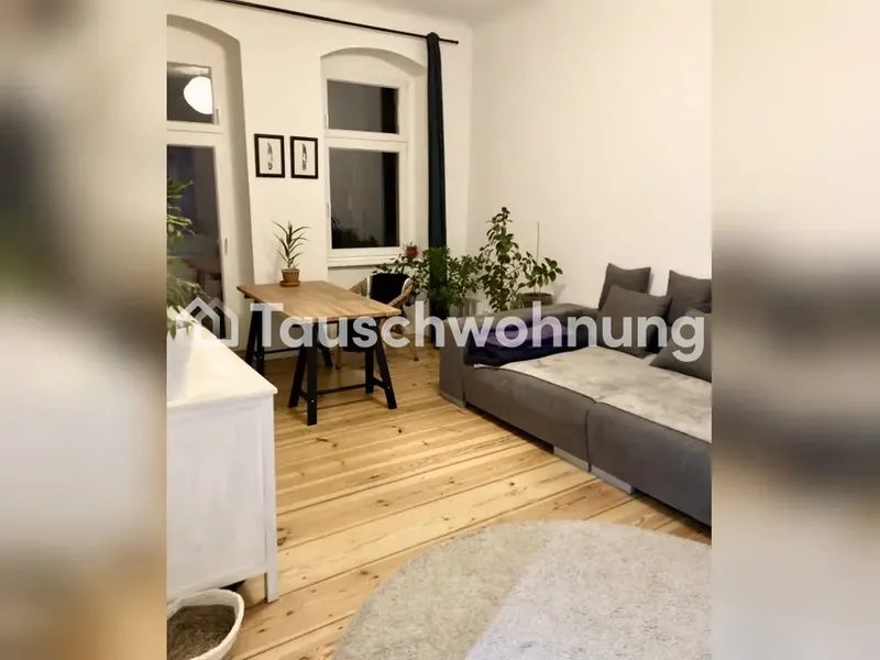Tauschwohnung: 2 Zimmer mit EBK und Balkon Prenzlauer Berg gegen Dachgeschoss — photo 1